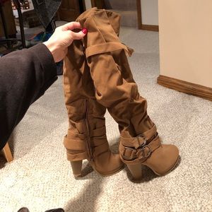 Knee high boots! REDUCED PRICE